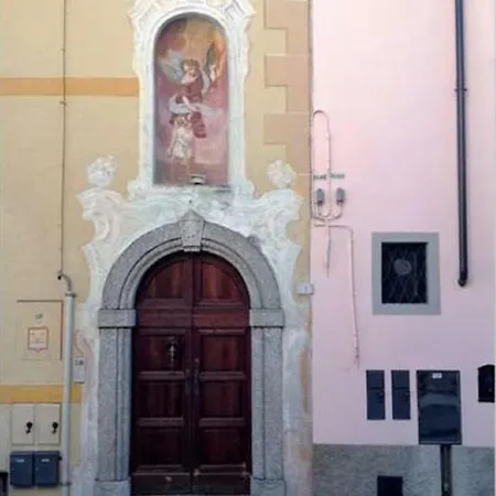 Lo Specchio Sul Lago Apartmán